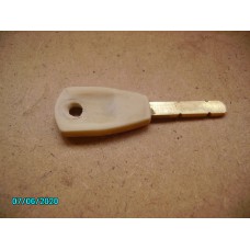 ignition key [N-20:17-Car AL]